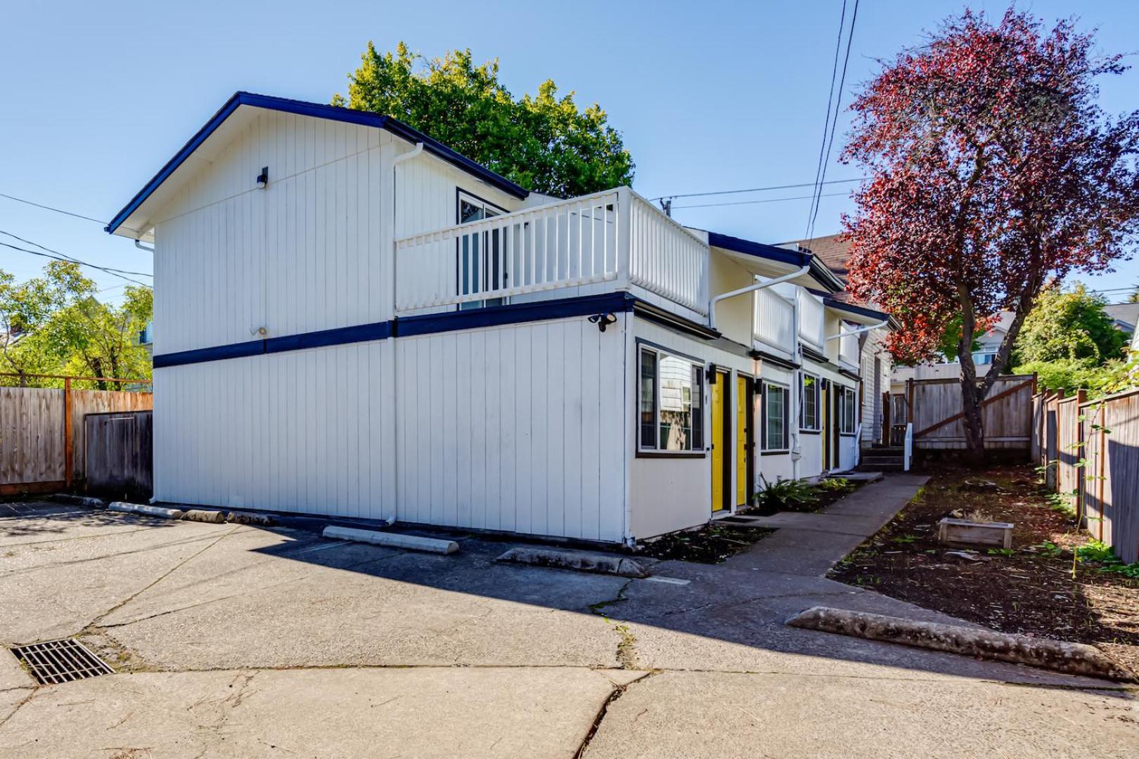 Modern Retreat Near Uofo, Autzen Stadium, Amazon Park #2 ユージーン エクステリア 写真