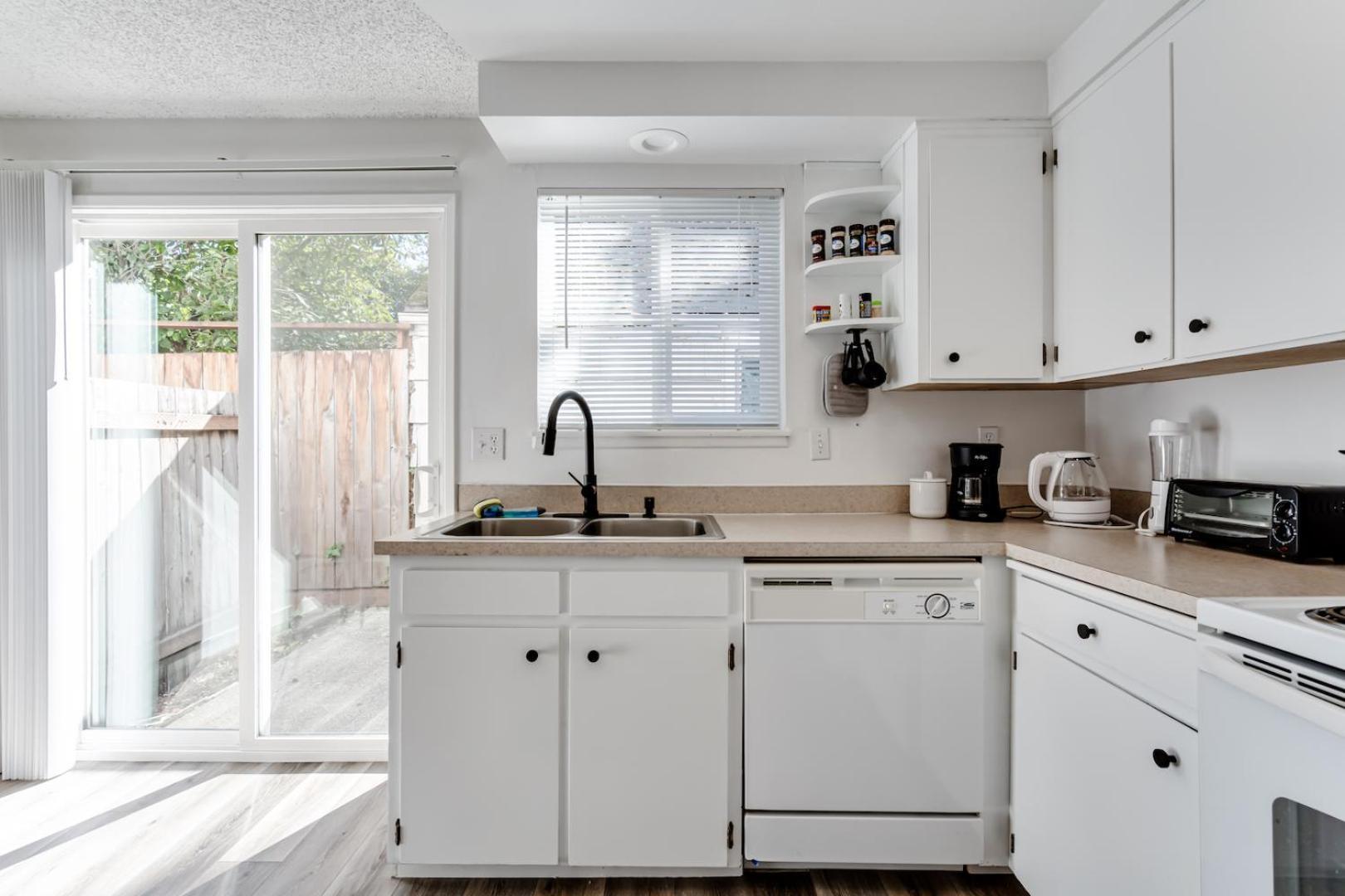 Modern Retreat Near Uofo, Autzen Stadium, Amazon Park #2 ユージーン エクステリア 写真